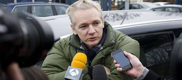 385500-julian-assange