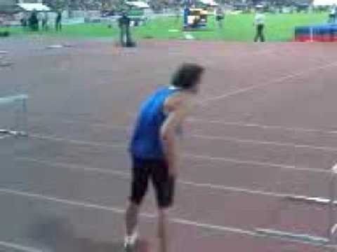 Најпијаниот талент Иван Ухов, скока во вис на атлетски митинг :))) Браво царе :)))