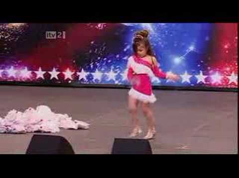 Малата Шакира со одличен перформанс :)