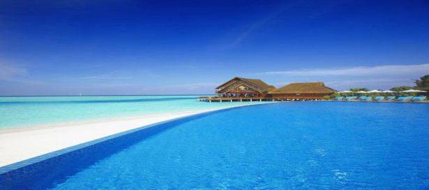 Anantara-Dhigu-Resort-Maldives_BonjourLife.com06.jpg