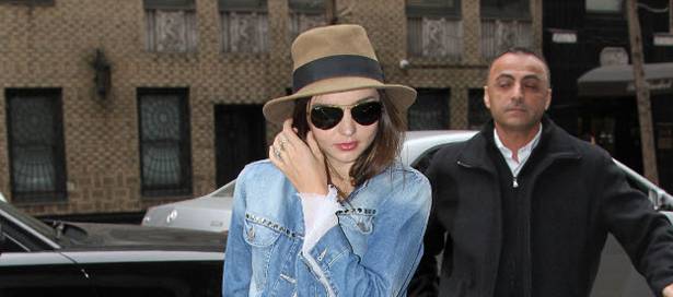 Miranda Kerr Arriving At A Medical Office In New York