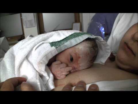 Видео: Новороденче со став!