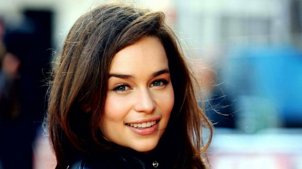 emilia clarke photo