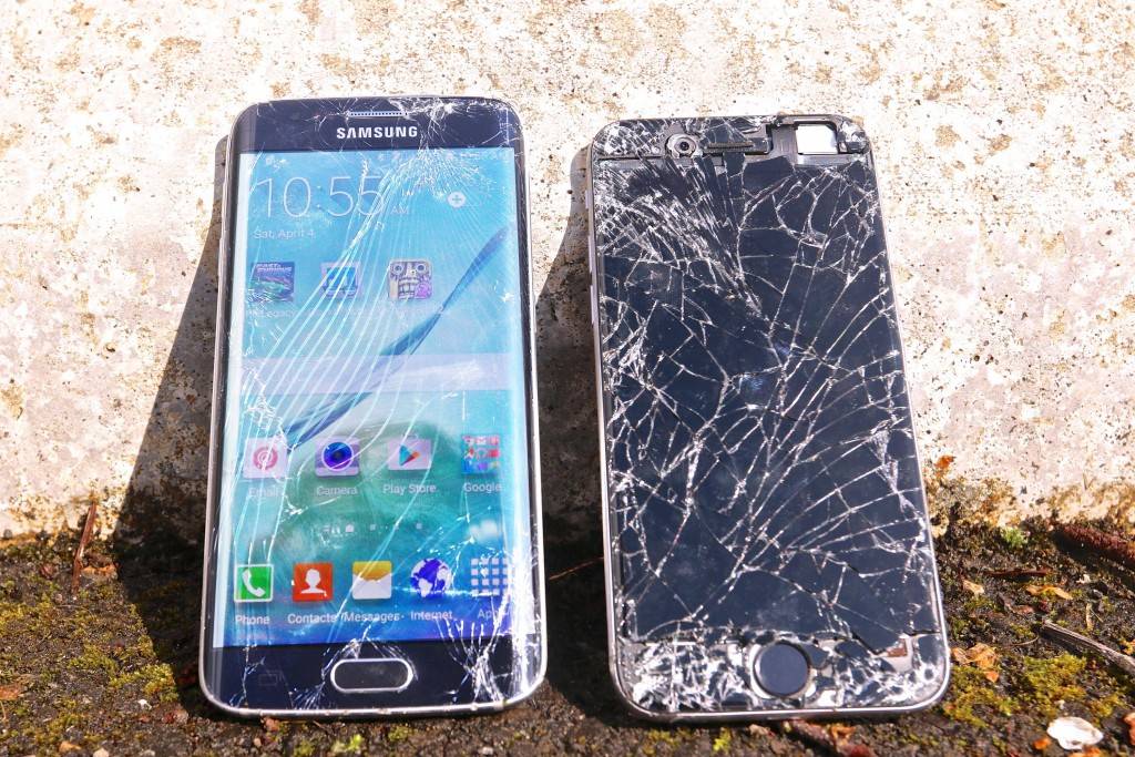 Тест на издржливост: Galaxy S6 Edge vs. iPhone 6!