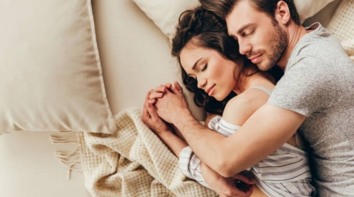 Couple-Sleeping-Positions