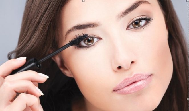 заблуда наслов