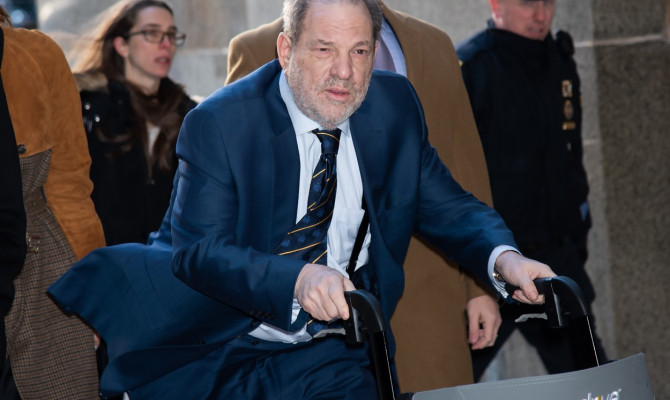 at arrivals for Harvey Weinstein Arrives to Criminal Court for Closing Arguments, Manhattan Criminal Court, New York, NY February 14, 2020.