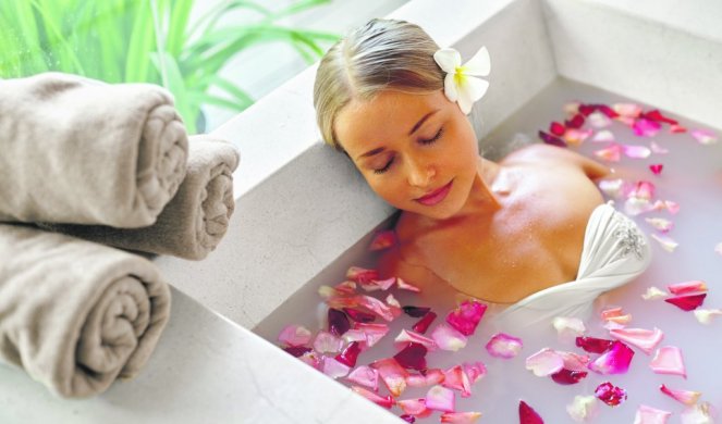 359251_stock-photo-spa-relax-in-flower-bath-woman-health-and-beauty-closeup-beautiful-sexy-girl-bathing-with-rose-391998286_f