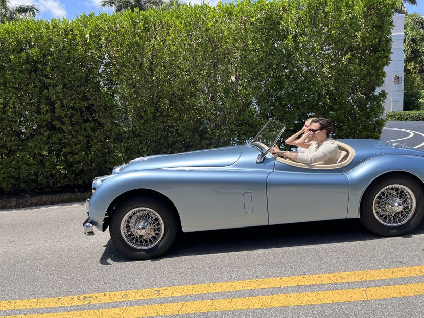 brooklyn-beckham-nicola-peltz-jaguar-xk140-830x0