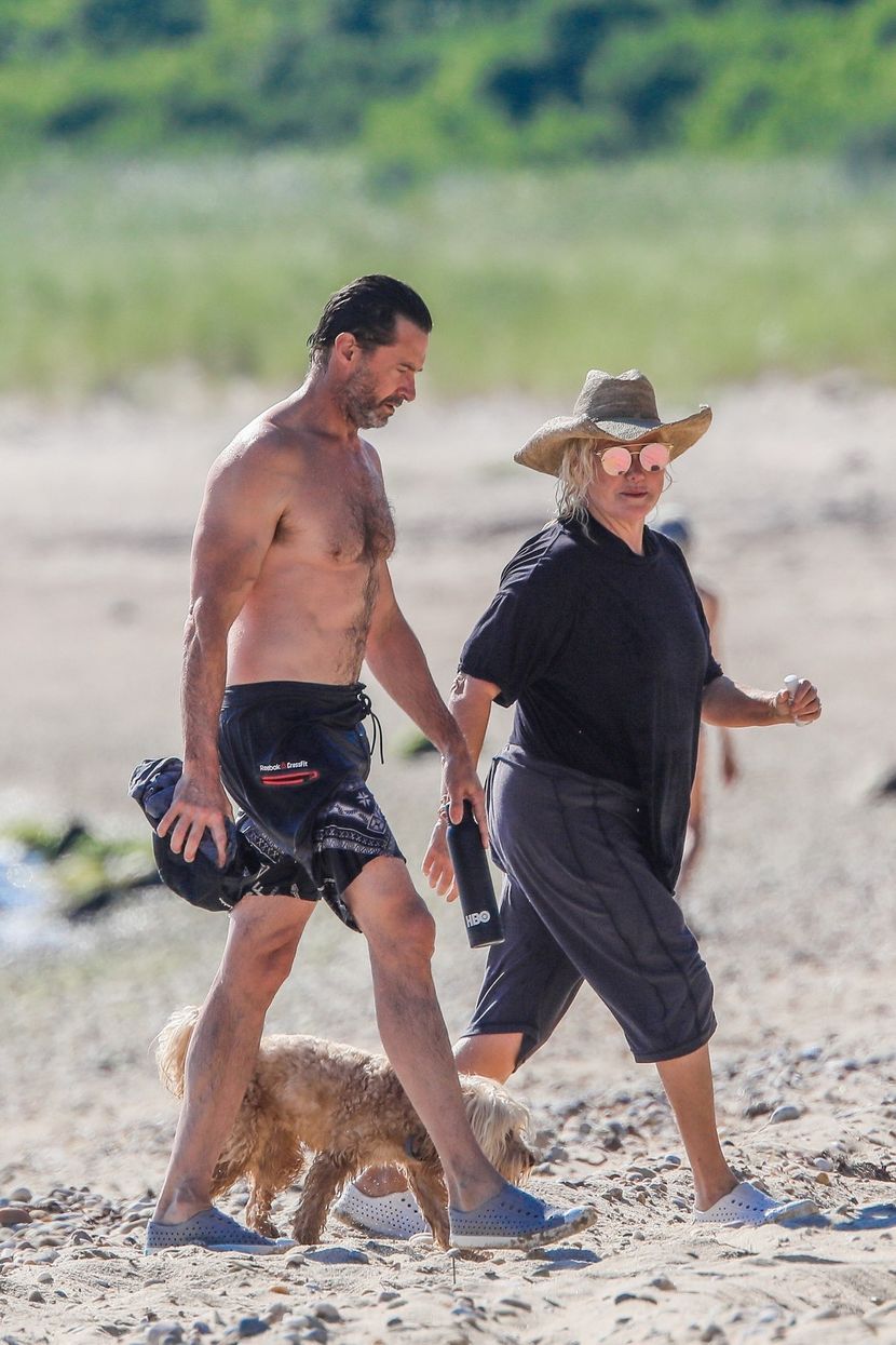 hugh-jackman-deborra-lee-furness-830x0