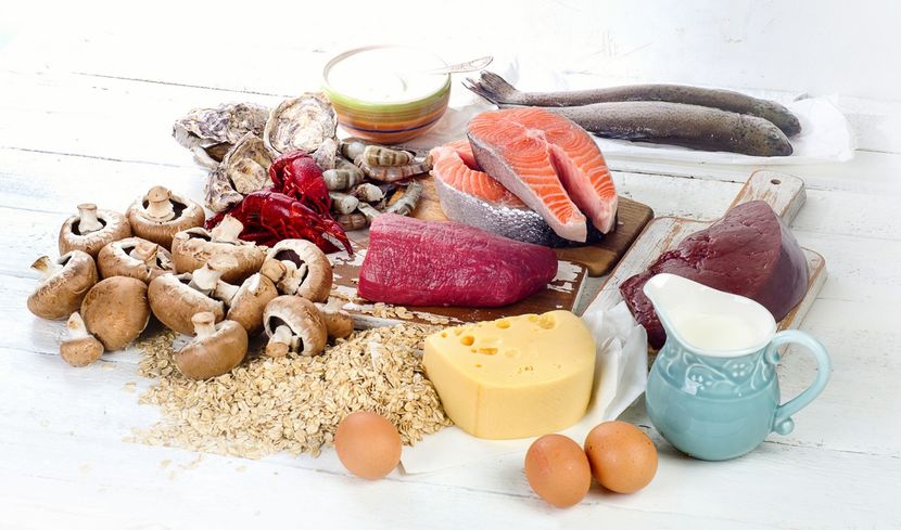 vitamini-zdrava-hrana-pecurke-meso-sir-jaja-losos-830x0-1.jpg