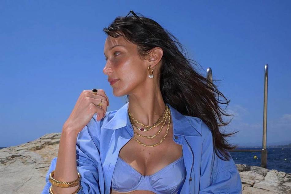 Bella-Hadid-0695999792