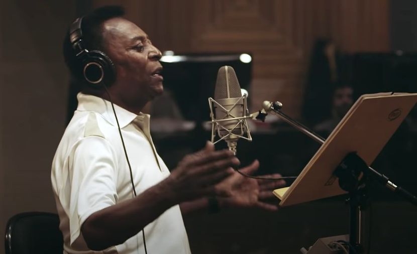 1672671546043-pele-830x0