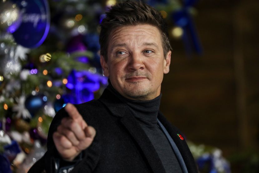 jeremy-renner-dzeremi-renerr01-830x0