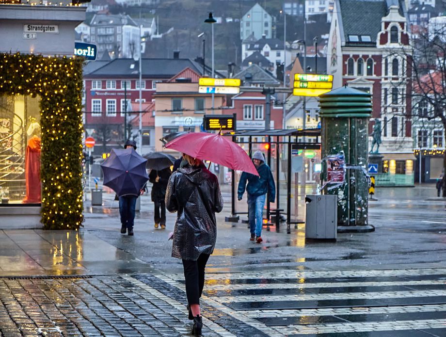 62603516-bergen-u-norveskoj-je-najkisovitiji-grad-u-europi (1)