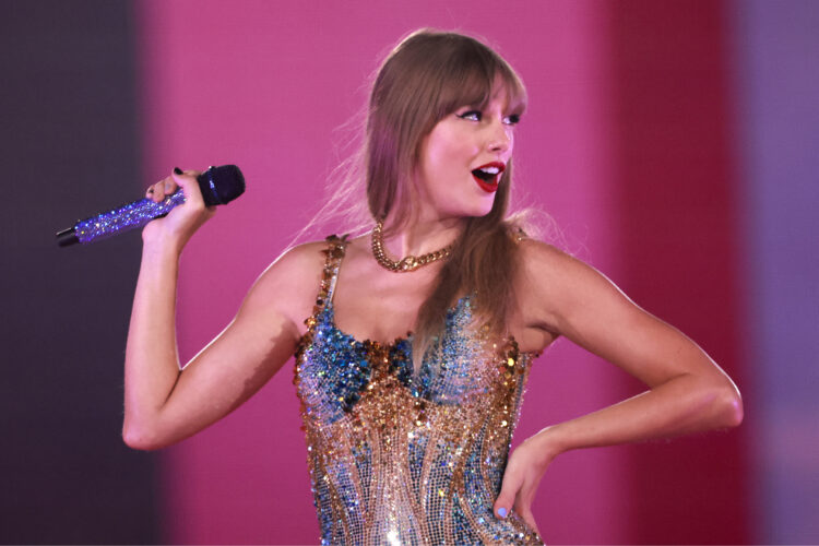 US-ENTERTAINMENT-MUSIC-SWIFT