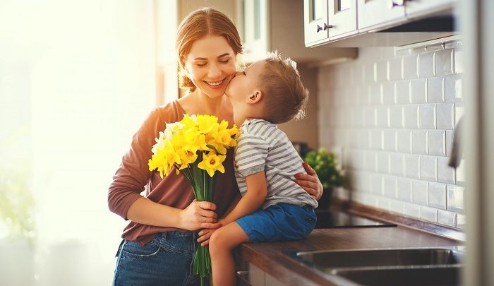 Жените во овие пет хороскопски знаци се најдобри мајки