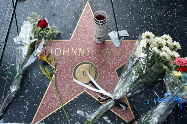 Country Music Legend Johnny Cash Dies