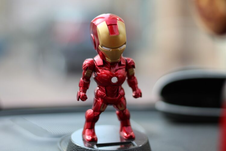 1722158563-iron-man-5265222_1280-750x500