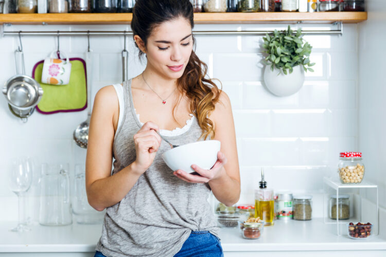 Portrait,Of,Beautiful,Young,Woman,Having,Breakfast,In,The,Kitchen.