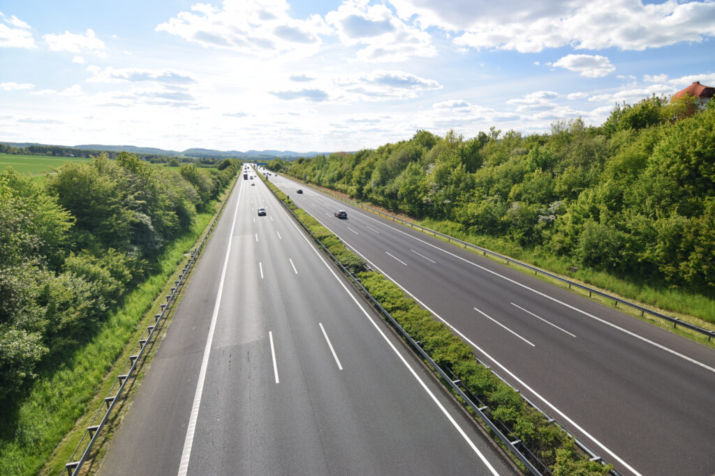 Clear,Way,On,A,German,Autobahn