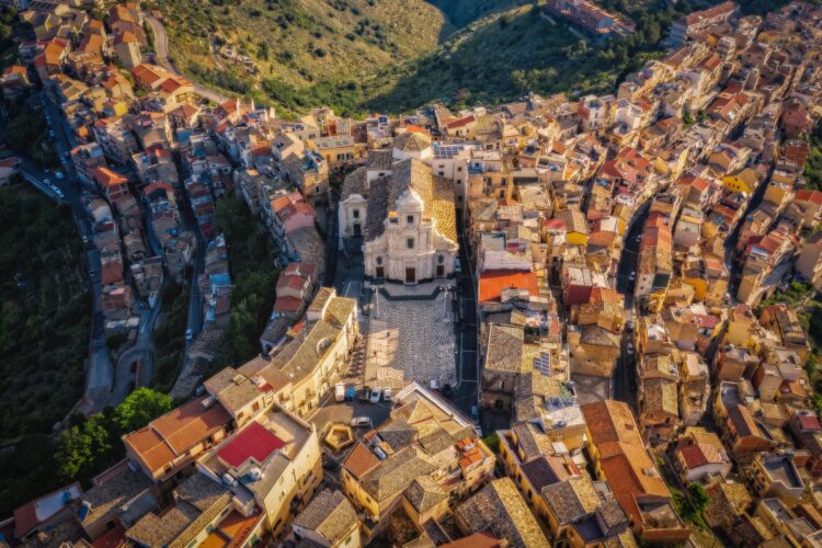 Aerial,Panoramic,View,Of,A,Beautiful,Italian,Mountain,Town,Centuripe,