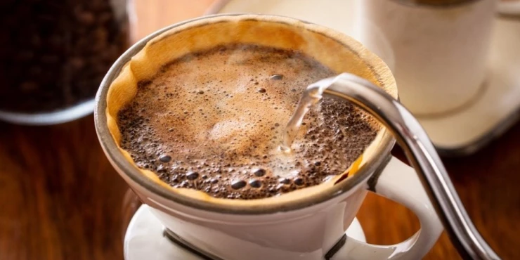 1070284_shutterstock-2354666261_m