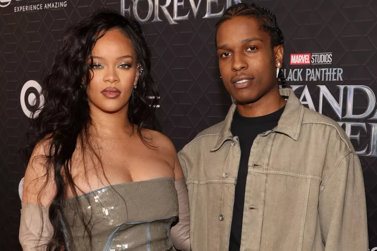 rihanna-asap-rocky-black-panther-wakanda-forever-world-premiere-080224-1-06fb50a487e1497e94df08129d7ad478