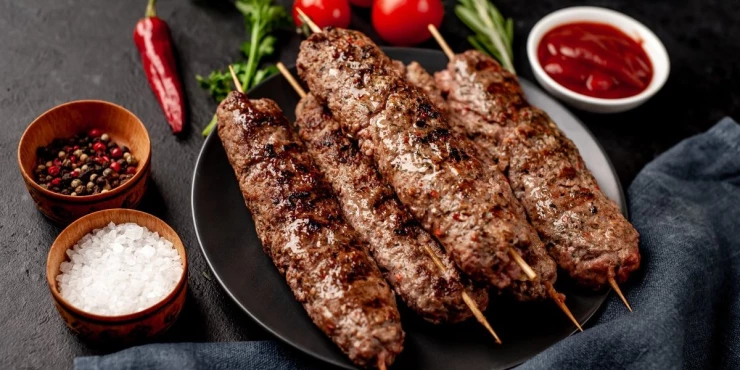 1231285_shutterstock-1820685599_m