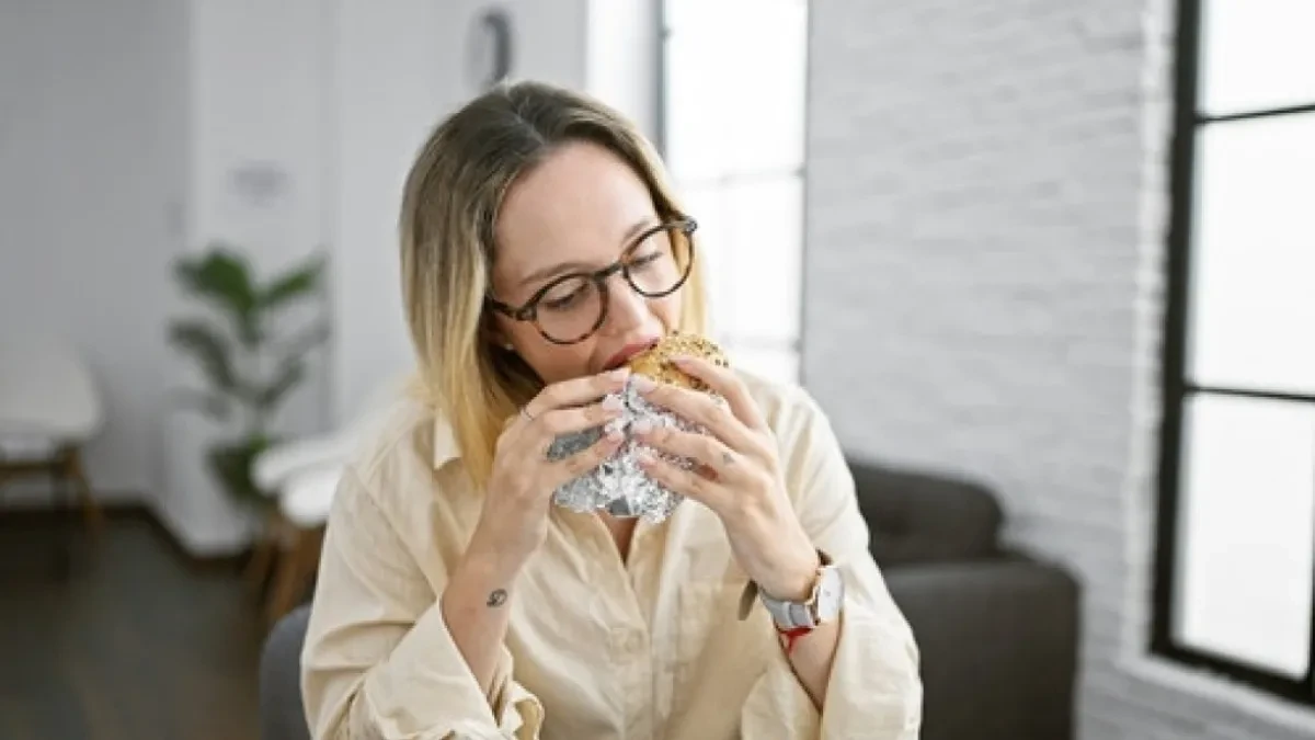 143112_shutterstock-2352758277_iff