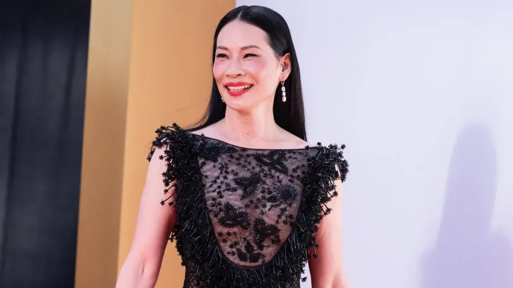 Никој жив не би ѝ рекол дека има 57 години! Актерката нема ниту една брчка и никогаш не била оперирана.