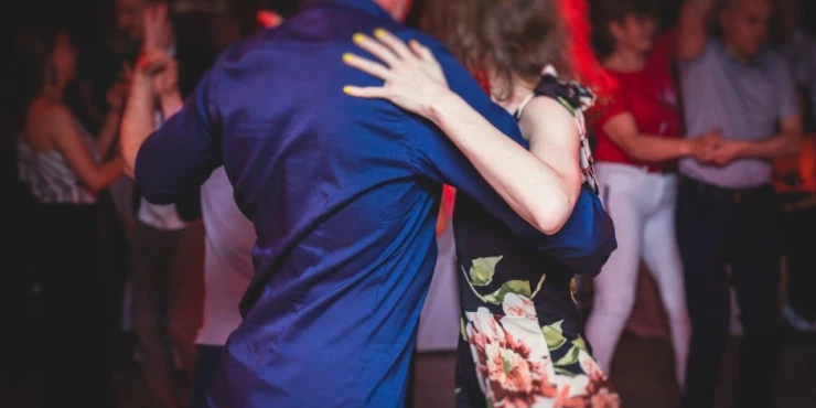 1394995_shutterstock-1981908035_m