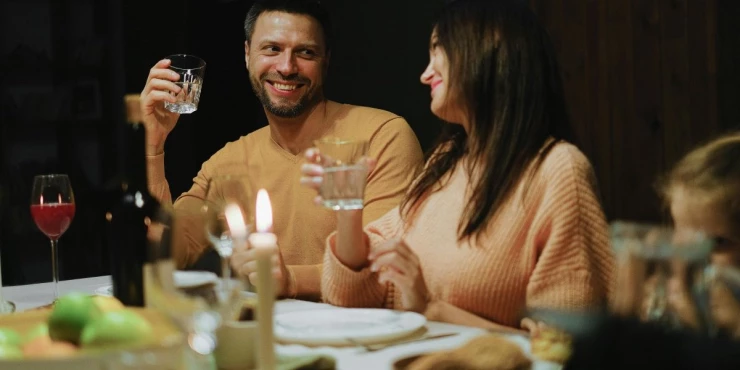 1063829_pexels-shvetsa-11368673_m