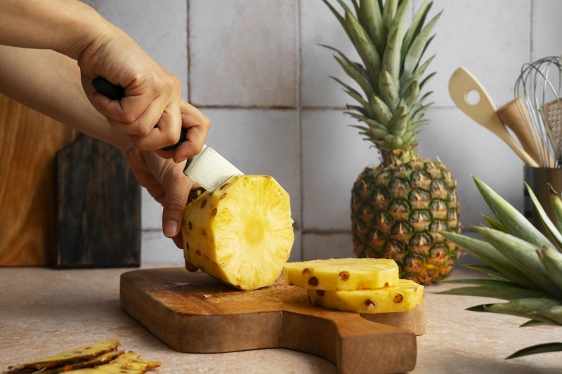 delicious-pineapple-still-life delicious-pineapple-still-life